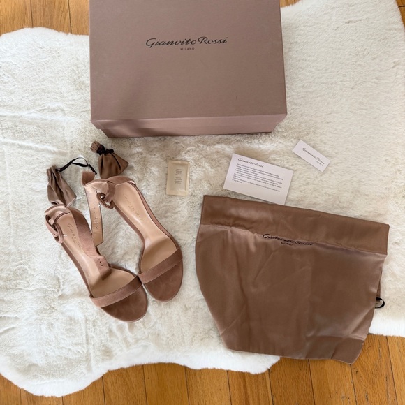 Gianvito Rossi Beige Suede Ankle Strap Sandals Portofino 85 Praline 7.5/37.5 NIB - Picture 2 of 12